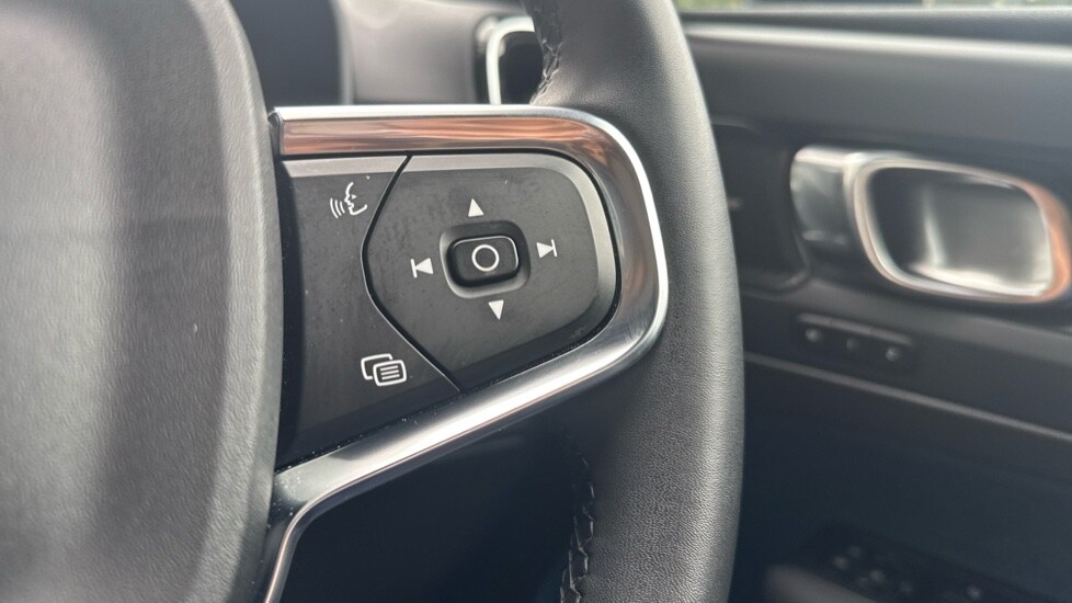 Used Volvo C40 2023 for sale - 78102915: Photo 38