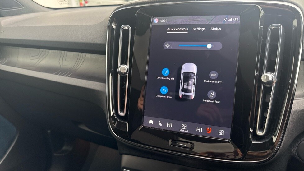 Used Volvo C40 2023 for sale - 78102915: Photo 43