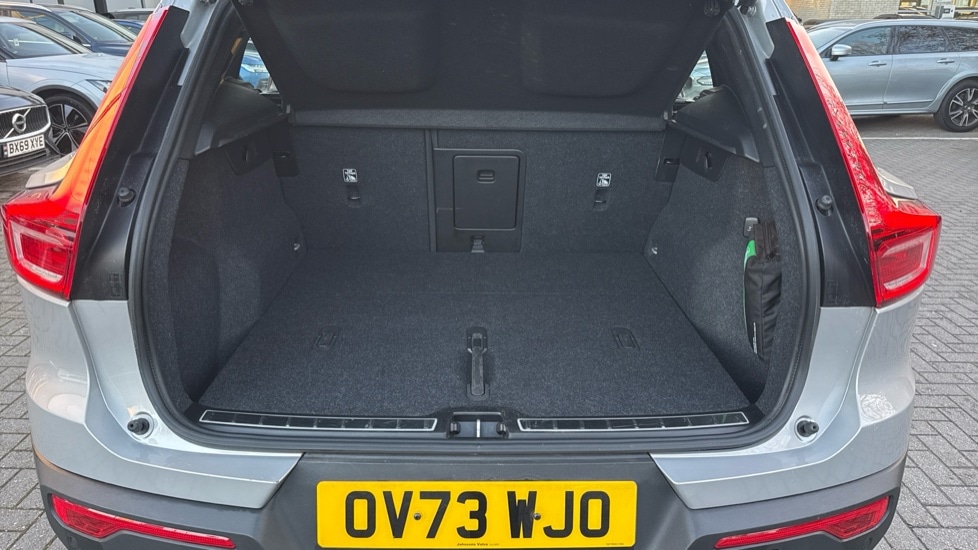Used Volvo XC40 2023 for sale - 76696390: Photo 17