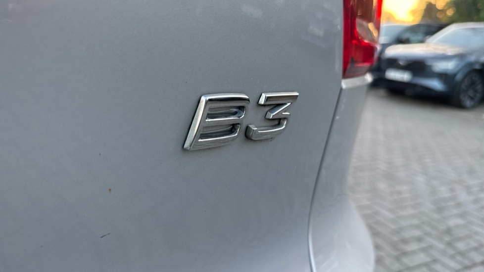 Used Volvo XC40 2023 for sale - 76696390: Photo 19