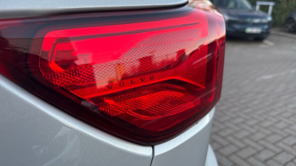 Used Volvo XC40 2023 for sale - 76696390: Photo 21