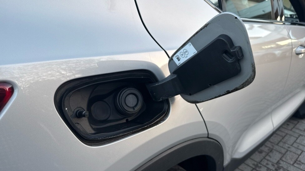 Used Volvo XC40 2023 for sale - 76696390: Photo 22