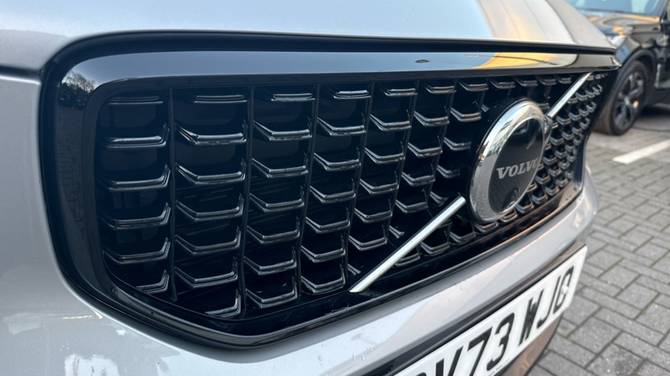 Used Volvo XC40 2023 for sale - 76696390: Photo 32