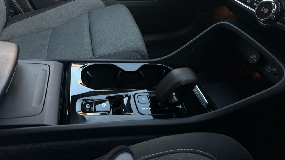 Used Volvo XC40 2023 for sale - 76696390: Photo 36