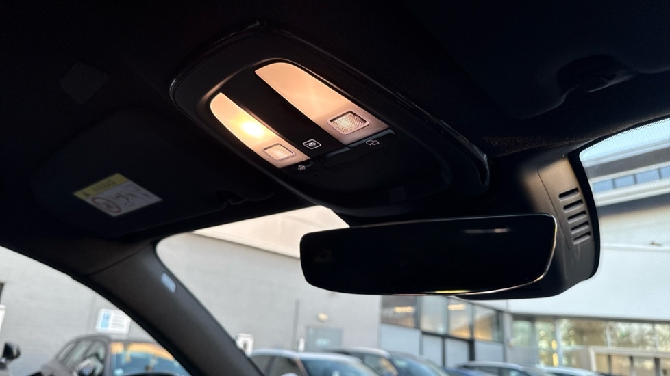 Used Volvo XC40 2023 for sale - 76696390: Photo 38