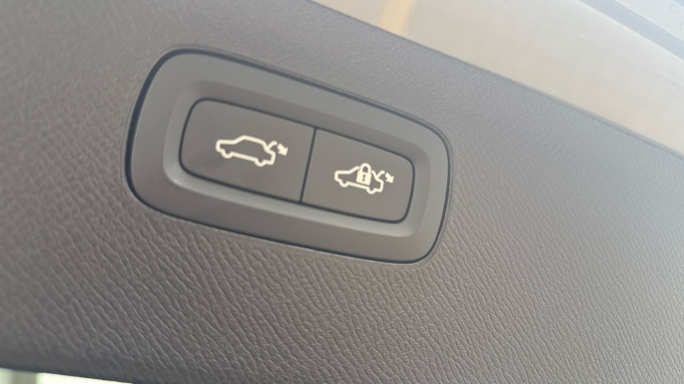 Used Volvo XC90 2026 for sale - 77791180: Photo 25