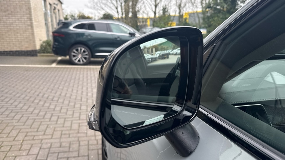 Used Volvo XC90 2026 for sale - 77791180: Photo 36