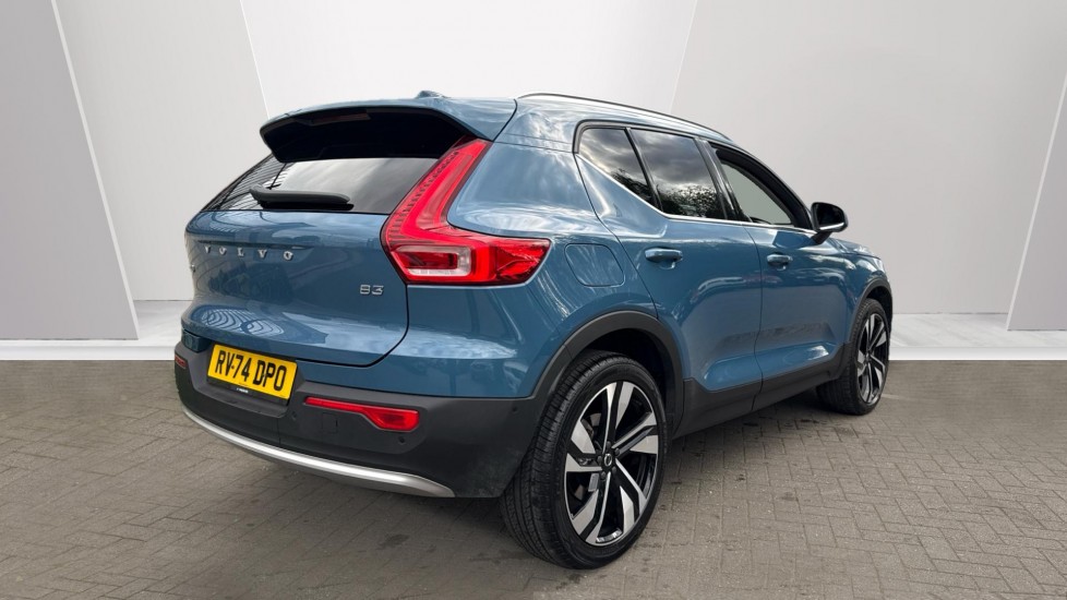 Used Volvo XC40 2025 for sale - 75921912: Photo 2