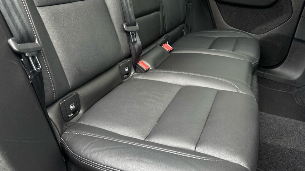 Used Volvo XC40 2025 for sale - 75921912: Photo 37