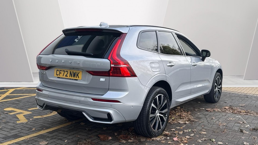 Used Volvo XC60 2022 for sale - 76942976: Photo 2