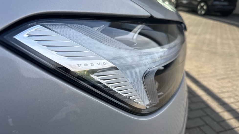 Used Volvo XC60 2022 for sale - 76942976: Photo 34