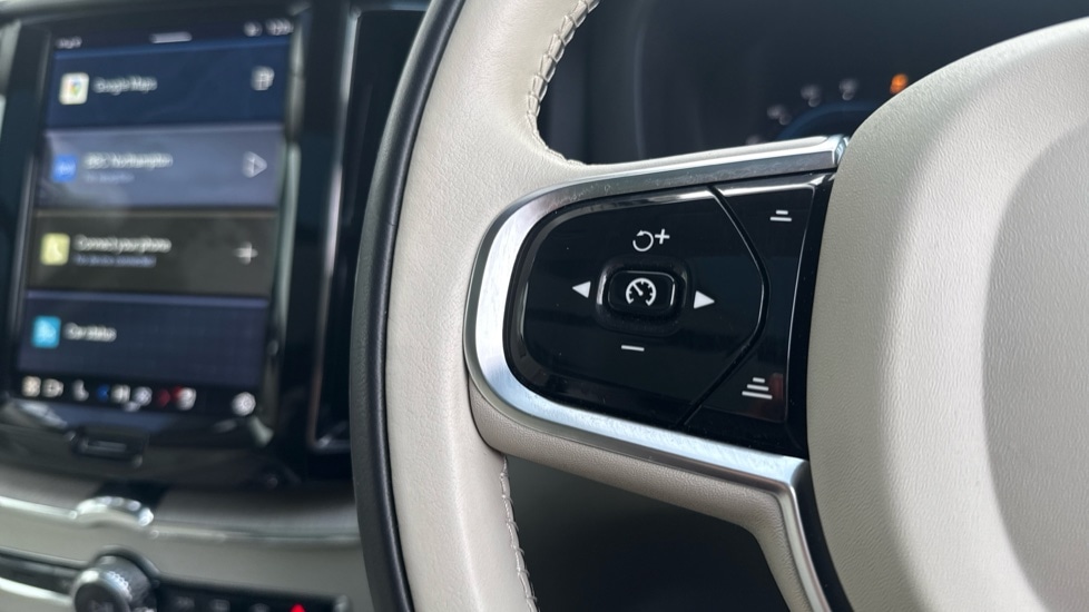 Used Volvo XC60 2022 for sale - 76942976: Photo 48