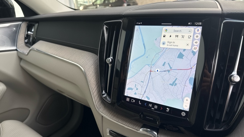 Used Volvo XC60 2022 for sale - 76942976: Photo 57