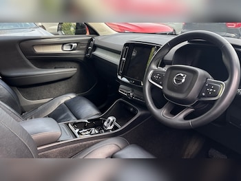 Used Volvo XC40 2023 for sale - 78388709: Photo