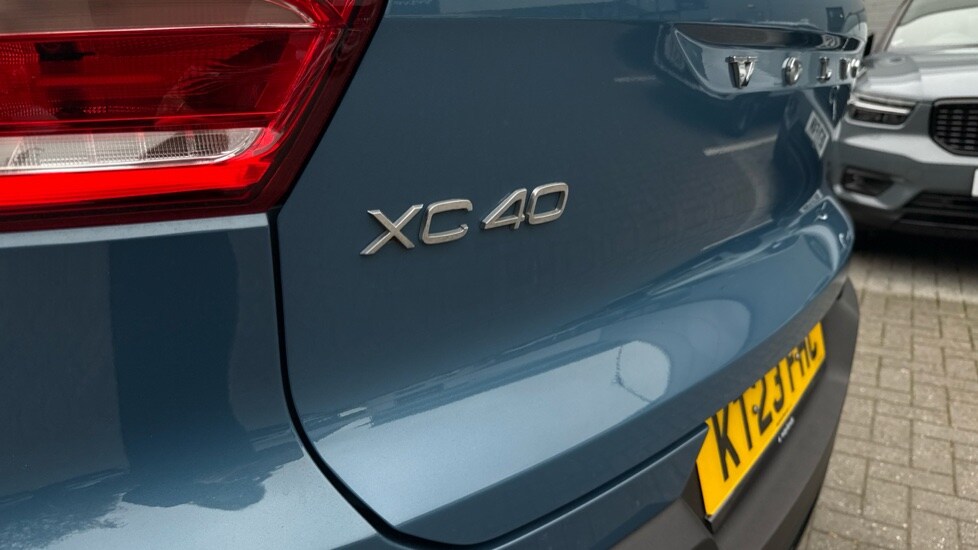Used Volvo XC40 2023 for sale - 76092102: Photo 60