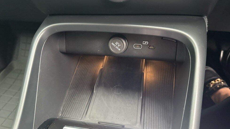 Used Volvo XC40 2025 for sale - 75921916: Photo 20