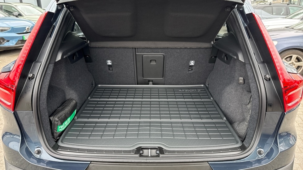 Used Volvo XC40 2026 for sale - 78094576: Photo 15