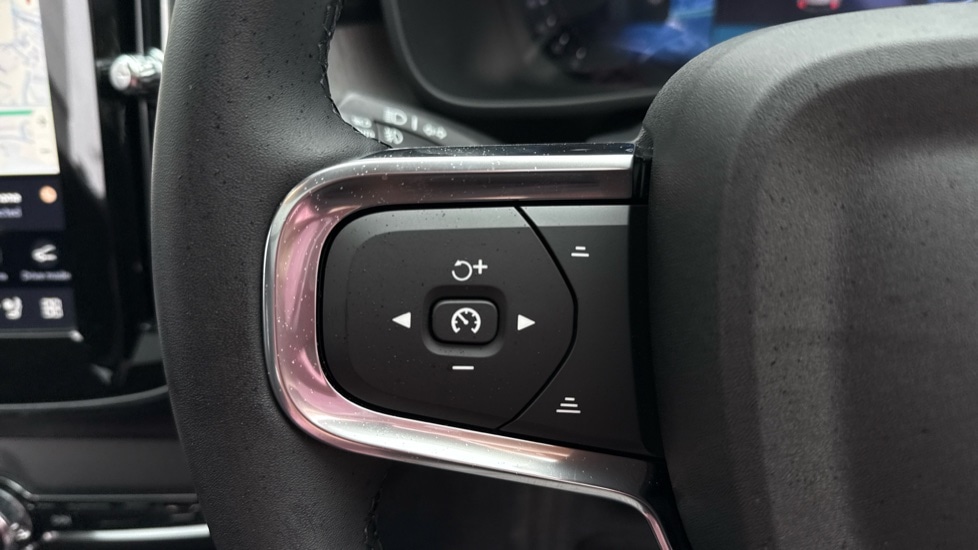 Used Volvo XC40 2026 for sale - 78094576: Photo 43