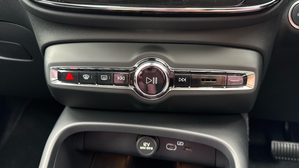 Used Volvo XC40 2026 for sale - 78094576: Photo 49