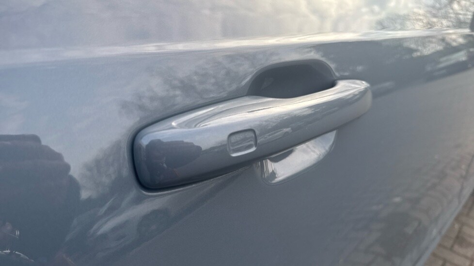 Used Volvo XC90 2023 for sale - 77786141: Photo 24