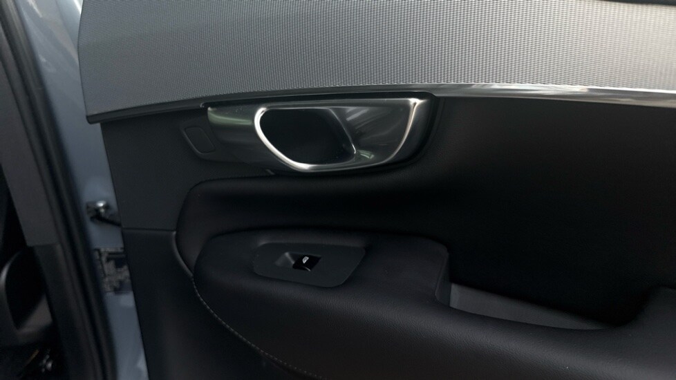 Used Volvo XC90 2023 for sale - 77786141: Photo 33