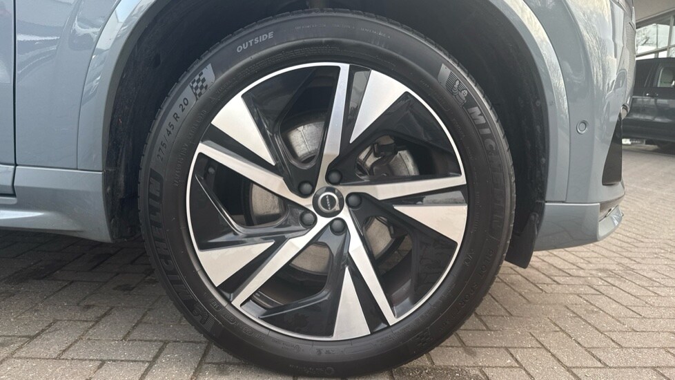 Used Volvo XC90 2023 for sale - 77786141: Photo 9