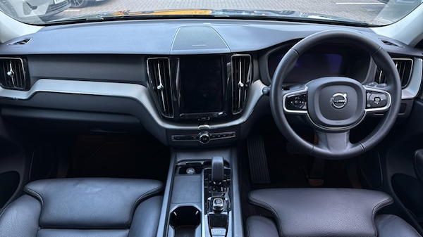 Used Volvo XC60 2024 for sale - 75745716: Photo 5