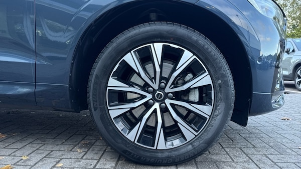 Used Volvo XC60 2024 for sale - 75745716: Photo 9