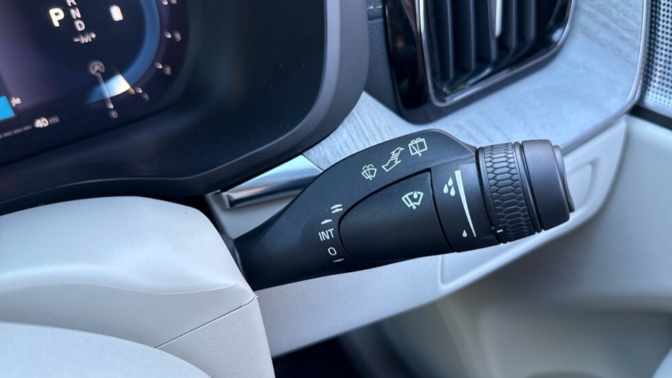 Used Volvo XC60 2025 for sale - 77339293: Photo 58