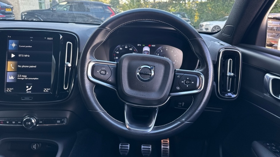 Used Volvo XC40 2021 for sale - 76523527: Photo 10