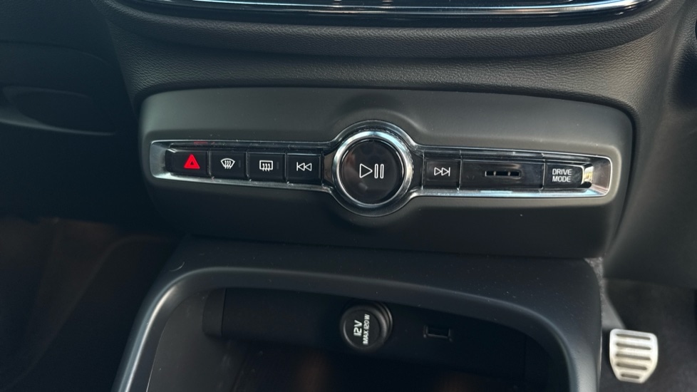 Used Volvo XC40 2021 for sale - 76523527: Photo 18