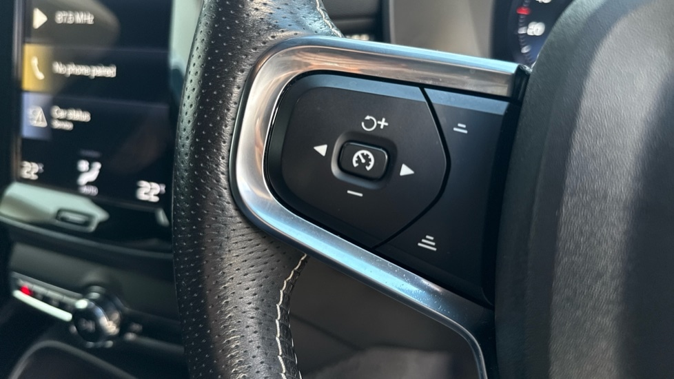 Used Volvo XC40 2021 for sale - 76523527: Photo 22