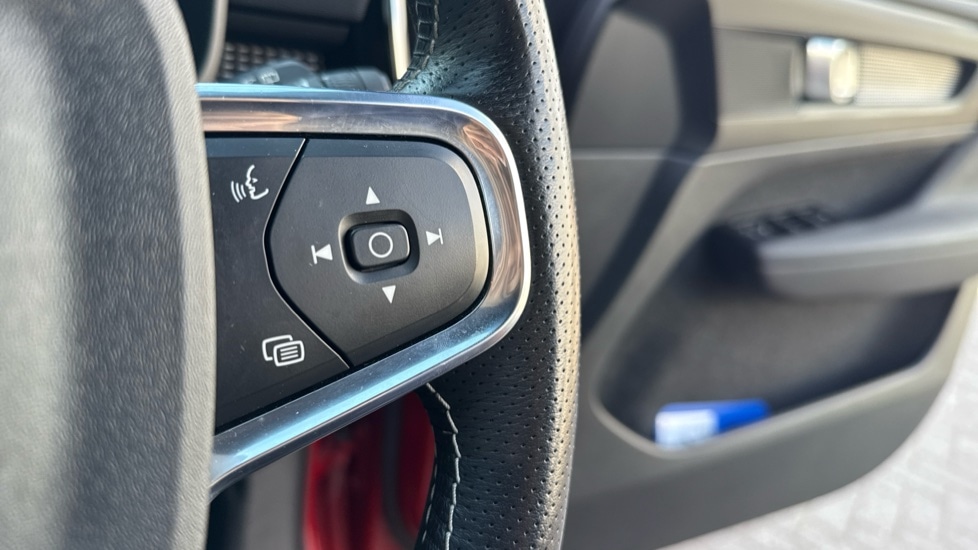 Used Volvo XC40 2021 for sale - 76523527: Photo 23