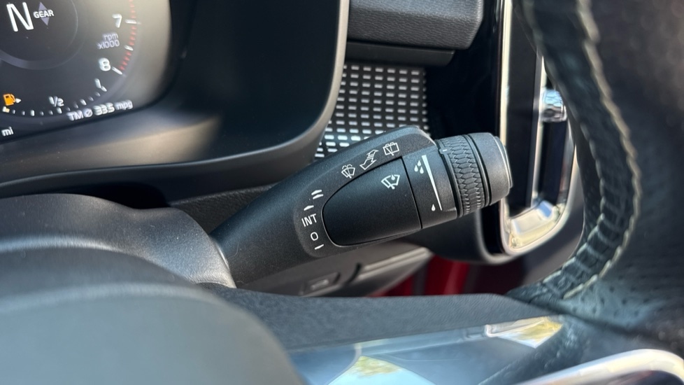 Used Volvo XC40 2021 for sale - 76523527: Photo 24