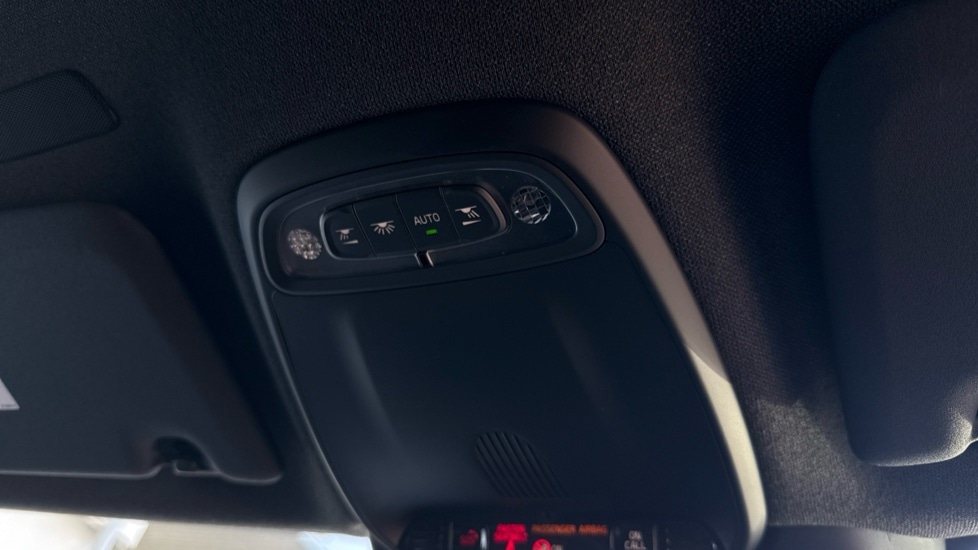 Used Volvo XC40 2021 for sale - 76523527: Photo 30