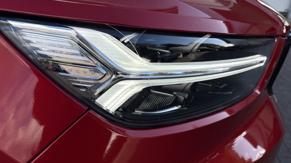 Used Volvo XC40 2021 for sale - 76523527: Photo 40