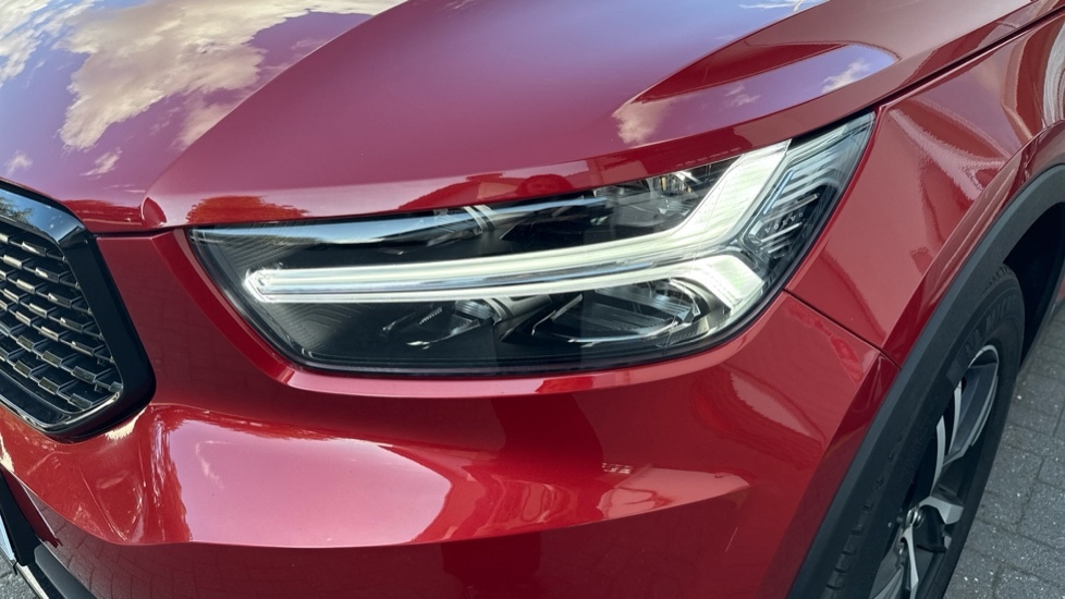 Used Volvo XC40 2021 for sale - 76523527: Photo 41