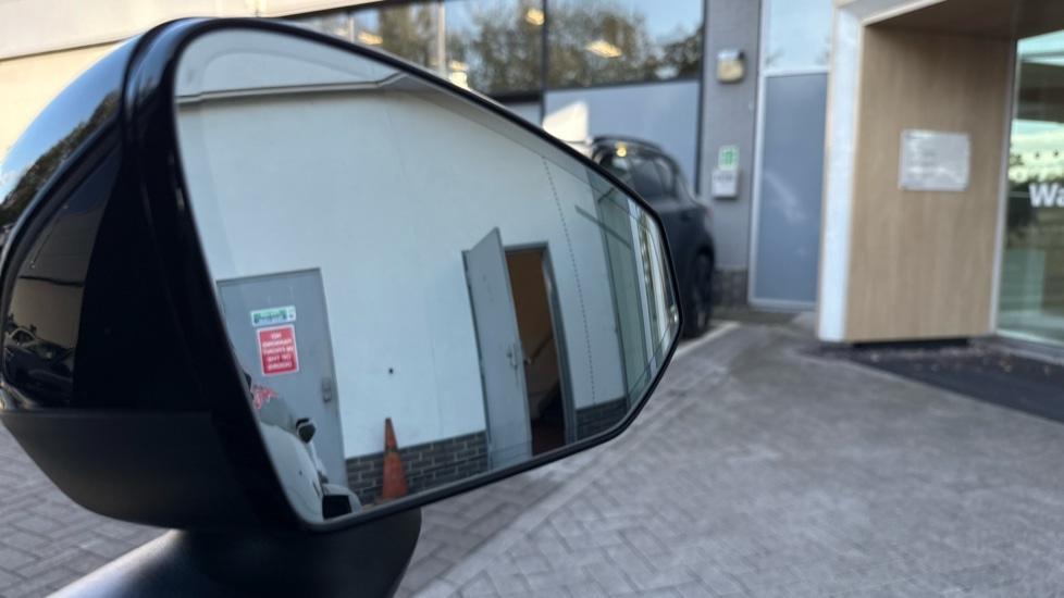 Used Volvo EX30 2025 for sale - 76033637: Photo 25