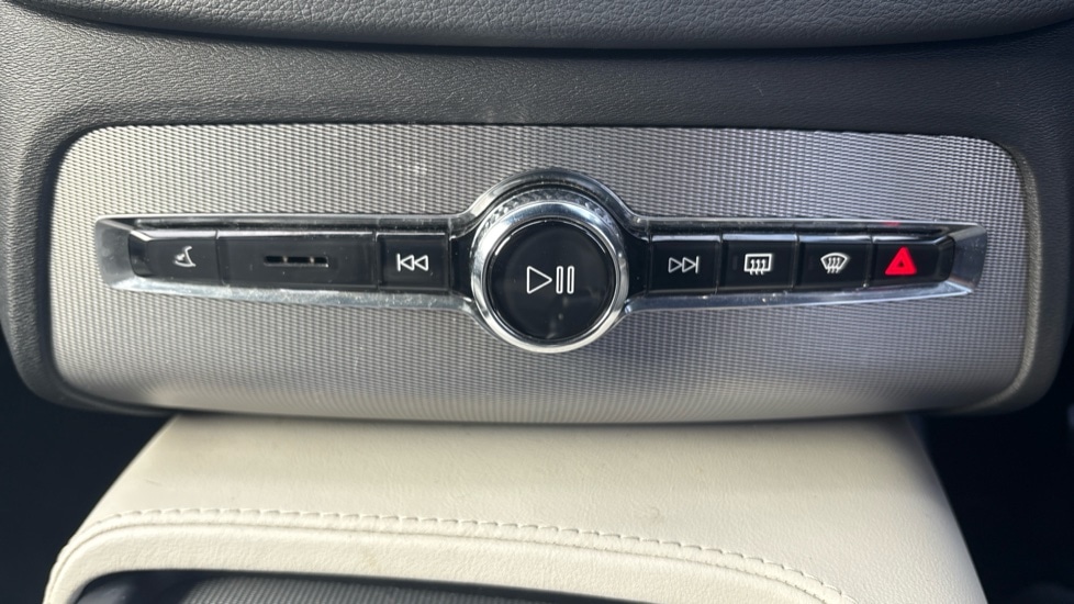 Used Volvo XC90 2022 for sale - 77581328: Photo 29