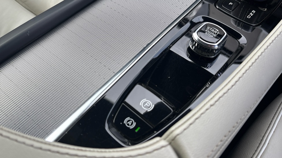 Used Volvo XC90 2022 for sale - 77581328: Photo 32