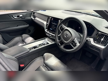 Used Volvo V60 2023 for sale - 78811449: Photo