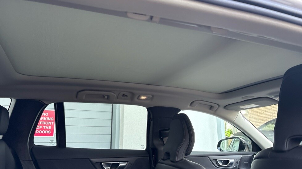 Used Volvo V60 2025 for sale - 77581359: Photo 15