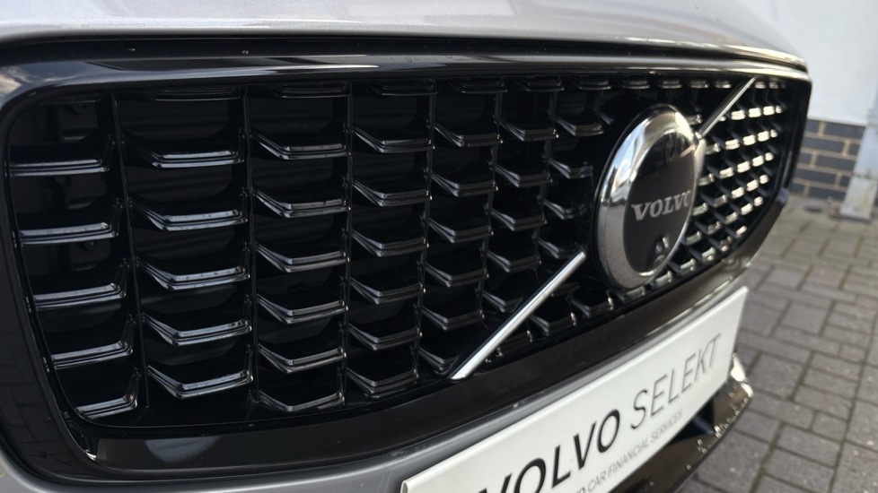 Used Volvo V60 2025 for sale - 77581359: Photo 23