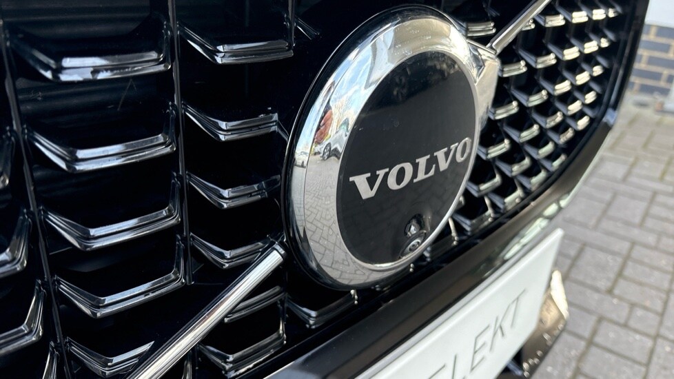 Used Volvo V60 2025 for sale - 77581359: Photo 24