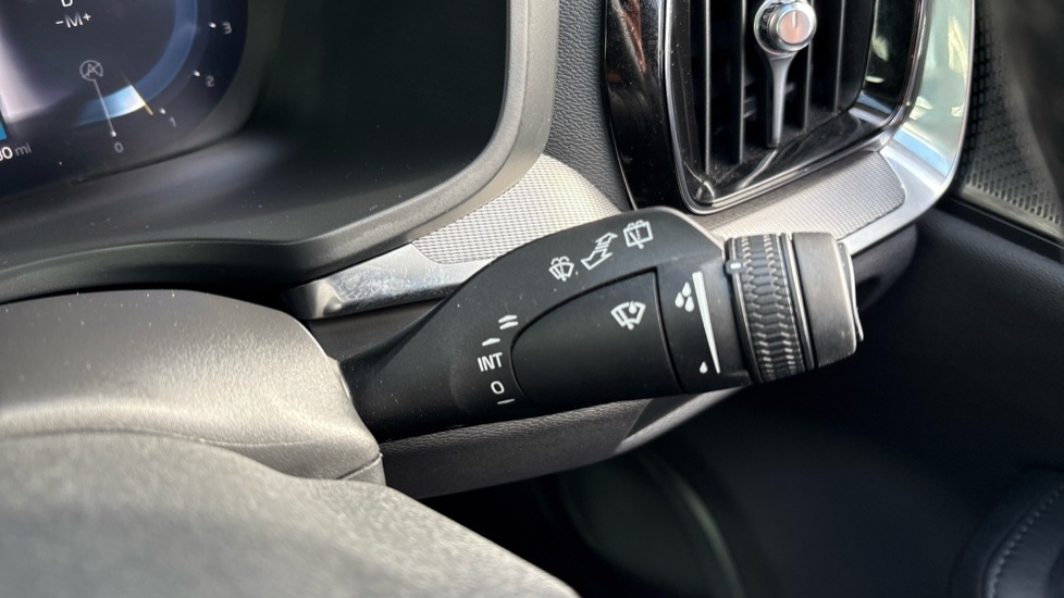 Used Volvo V60 2025 for sale - 77581359: Photo 43