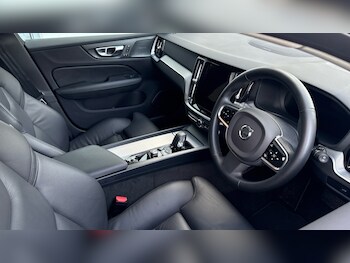Used Volvo V60 2025 for sale - 77581359: Photo
