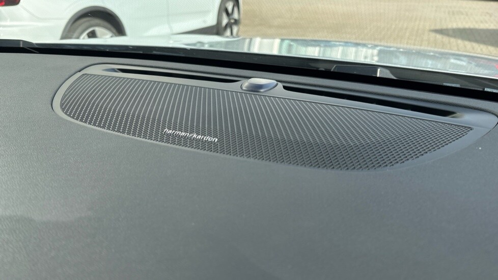 Used Volvo V60 2025 for sale - 77581359: Photo 50