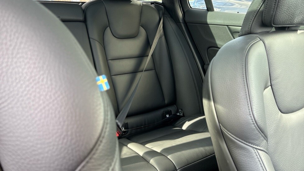 Used Volvo V60 2025 for sale - 77581359: Photo 52