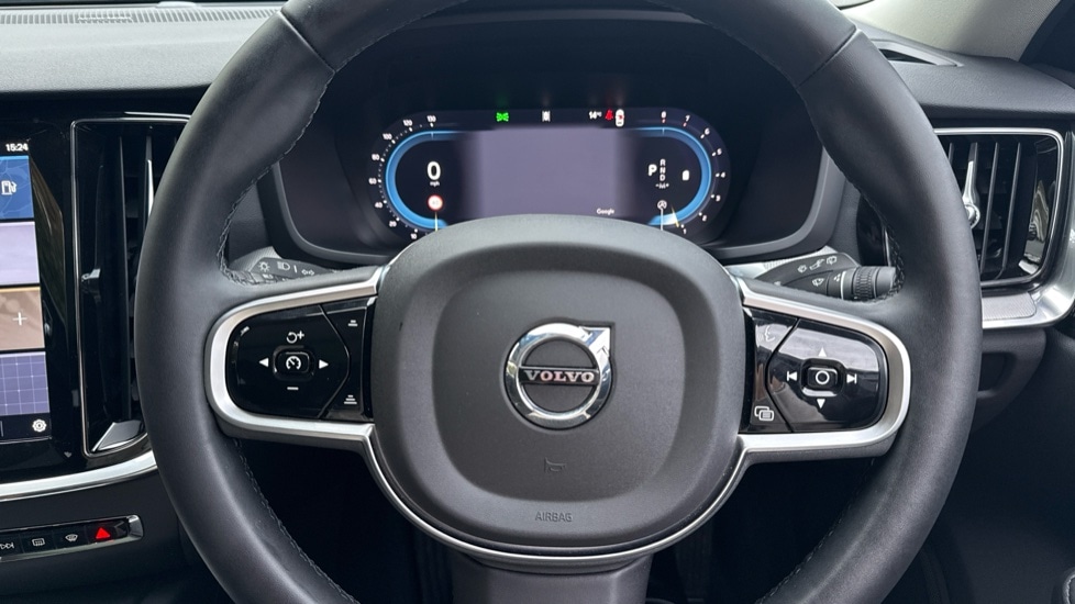 Used Volvo V60 2025 for sale - 76773290: Photo 10
