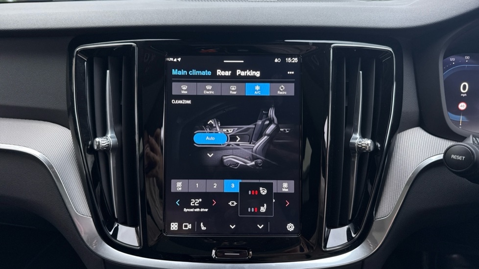 Used Volvo V60 2025 for sale - 76773290: Photo 14